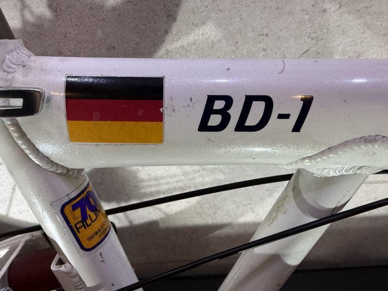 BD-1 rm 18インチ 折り畳み　8s　ミニベロ
