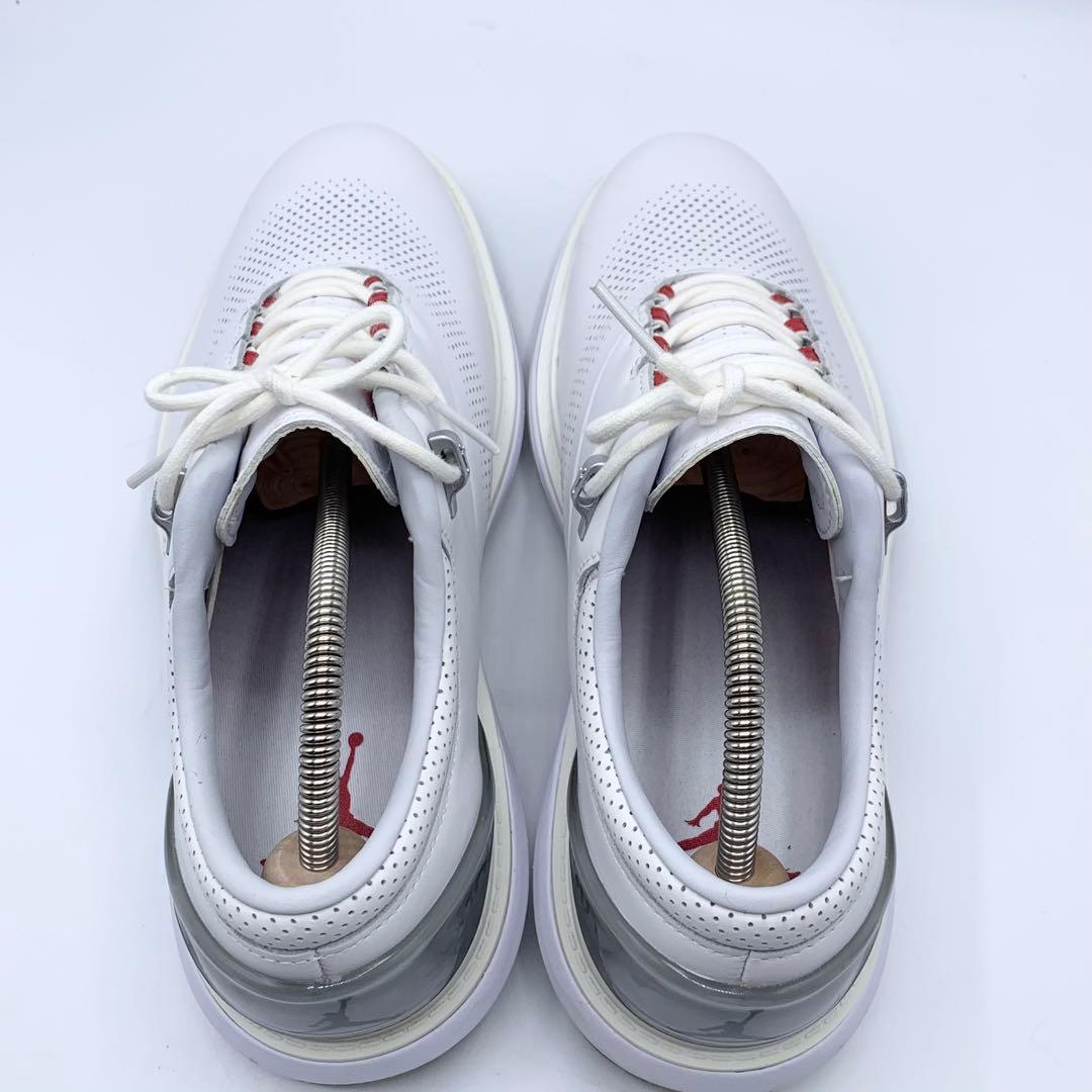 【美品】NIKE ゴルフ　シューズ　スパイクレス　ホワイト　26cm ジョーダン