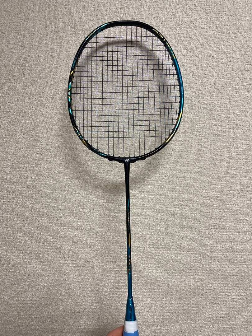 YONEX ASTROX 88S PROバドミントンラケット