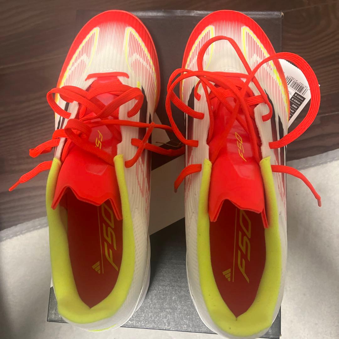 adidas F50 サッカーシューズ ホワイト/レッド/イエローサイズ27.0