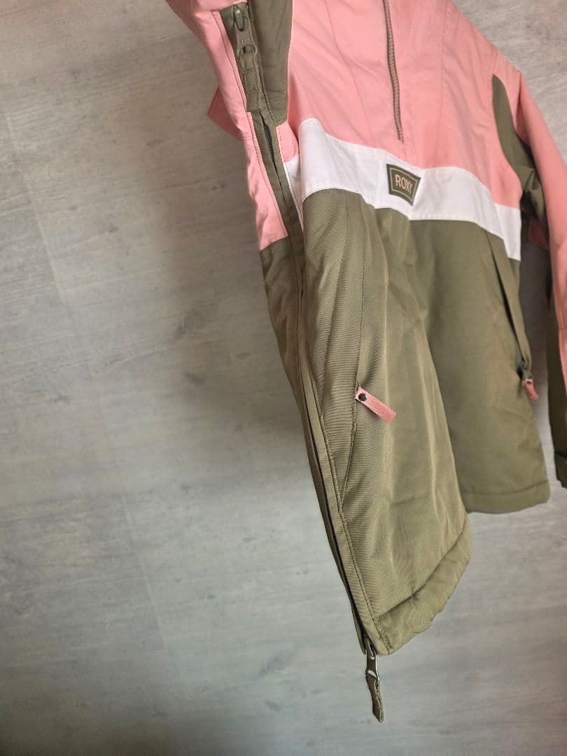 Roxy キッズスノーボードウエア 上下セット