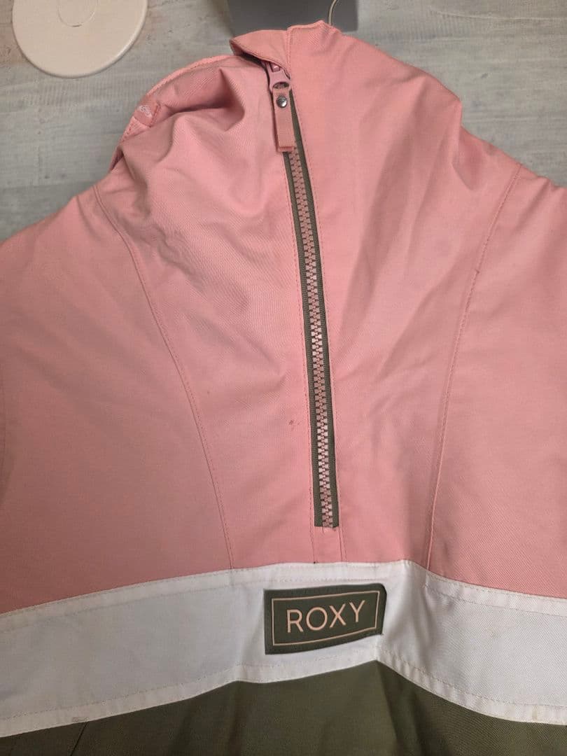 Roxy キッズスノーボードウエア 上下セット