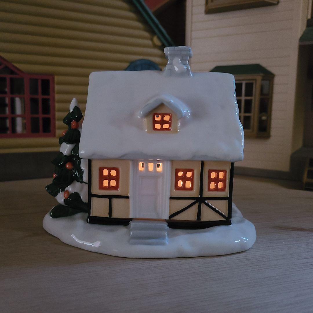 ロイヤル コペンハーゲン 雪の家 キャンドルホルダー 置物