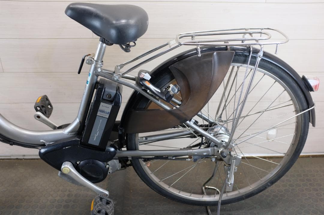 電動自転車ヤマハPAS　26インチ　3段　8.9Ah充電器あり