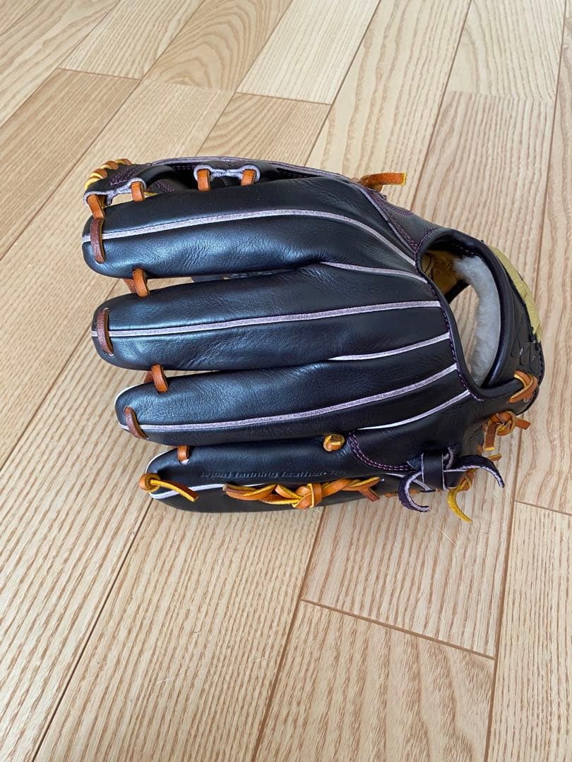 エスエスケイ硬式内野手用グローブ