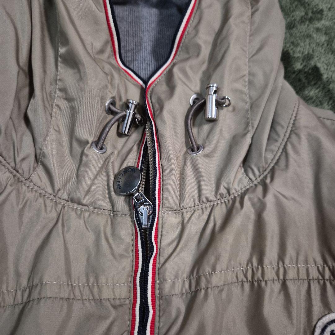 MONCLER ナイロンベスト　レディース　サイズT2 正規品10程度使用