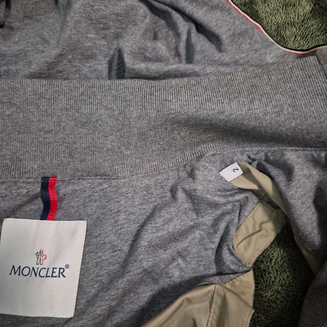 MONCLER ナイロンベスト　レディース　サイズT2 正規品10程度使用