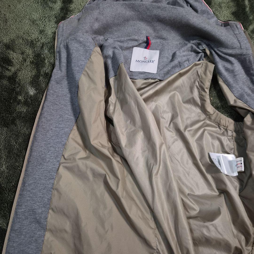 MONCLER ナイロンベスト　レディース　サイズT2 正規品10程度使用