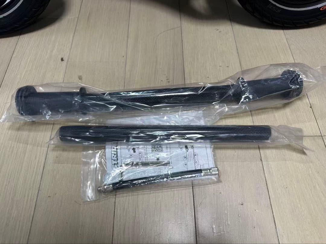 STRIDER ストライダー　数量限定　ST-R　カーボン　新品
