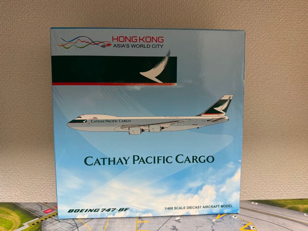 Cathay Pacific Cargo 747-8F 1/400 キャセイ