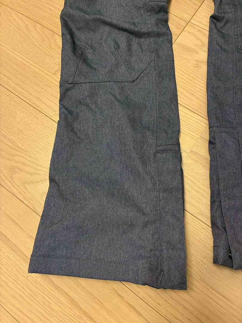 BURTON スノーボードパンツ デニム　雪作業