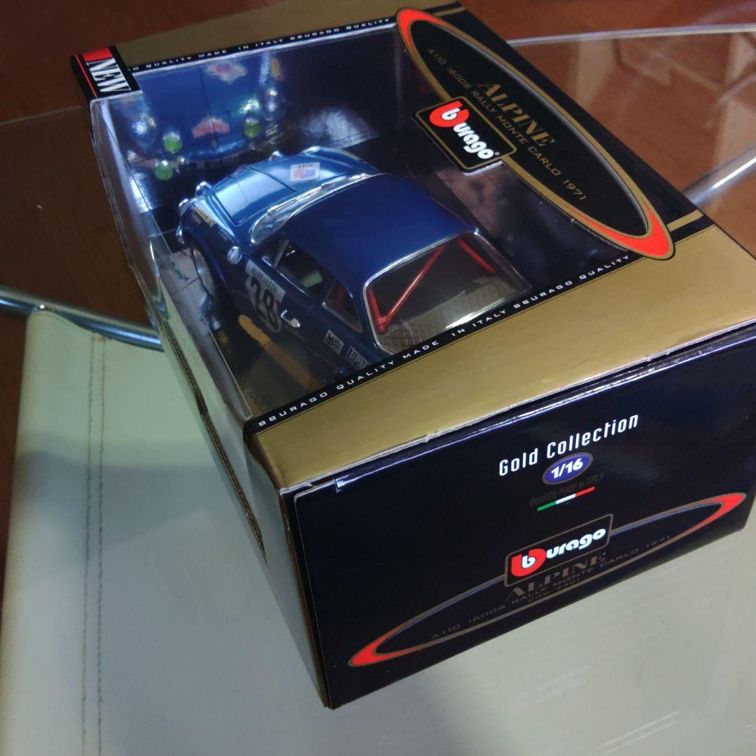 Bburago Alpine A110 1/16 ミニカー