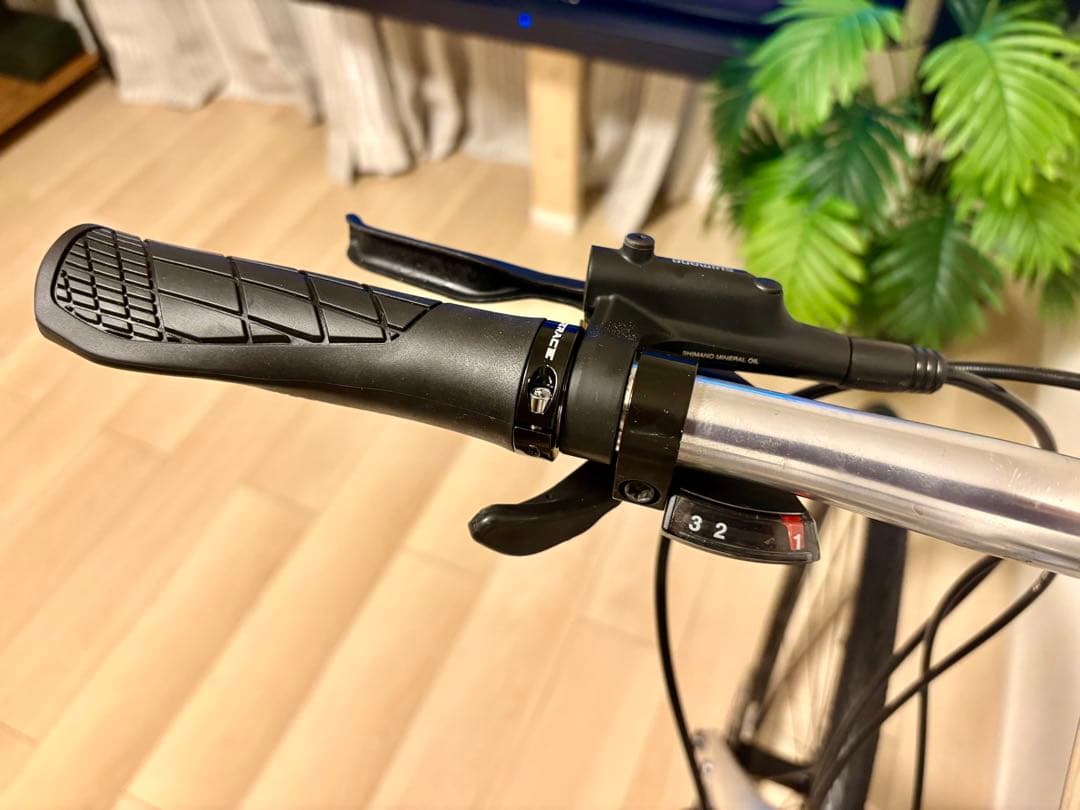 ☆Giant エスケープ R disc 2020 人気のディスクブレーキ