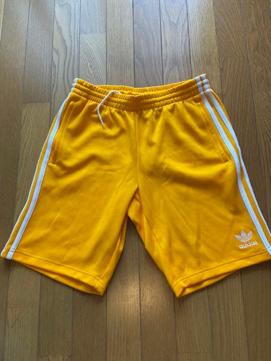 adidas ハーフパンツ