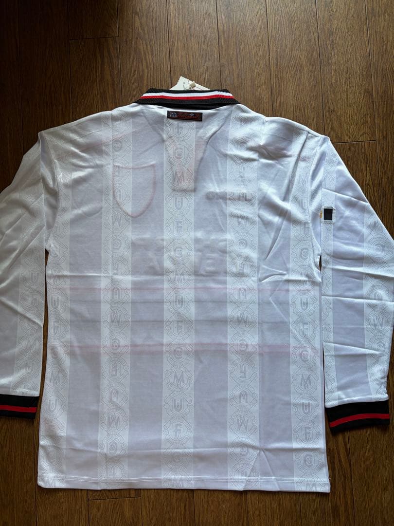 マンU SHARP VIEWCAM Umbro ユニフォーム L 新品