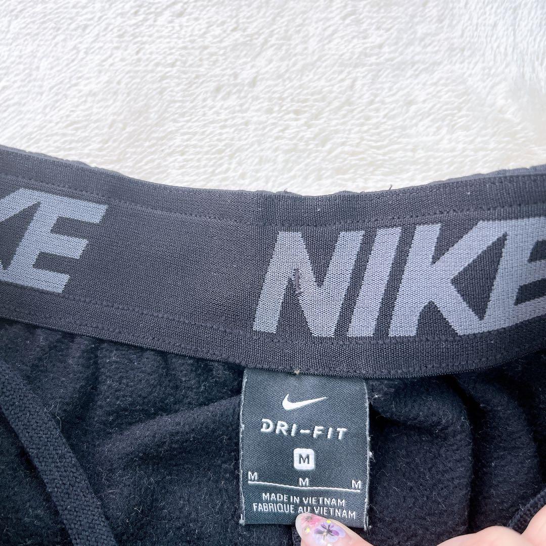 NIKE　ナイキ　メンズ　テック生地　ジャージ　セットアップ　黒　Mサイズ
