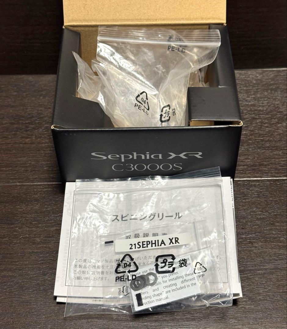 シマノ 21セフィアXR C3000S 本体のみ