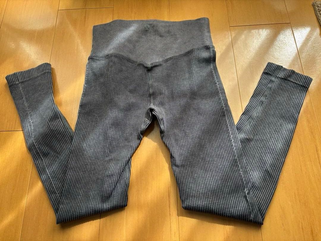 LAVA SUKALA タンクトップ レギンス いろいろ