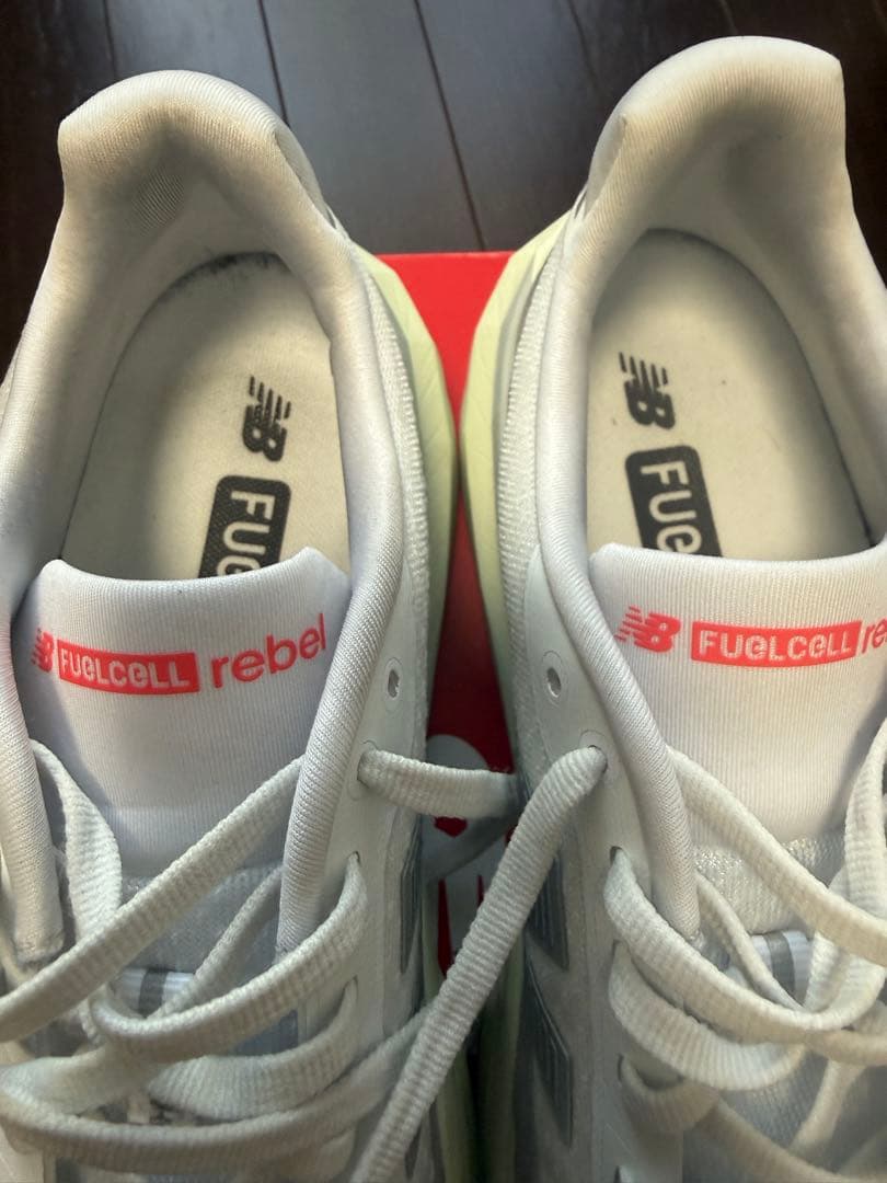 スパイク・シューズ New Balance FuelCell Rebel V5 26cm
