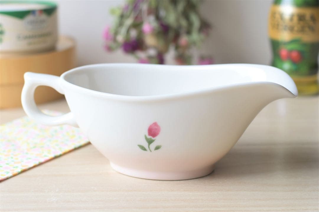 限定品　マニー ローズ　パティスリー　陶器 ソースポット　置物　日本製 新品