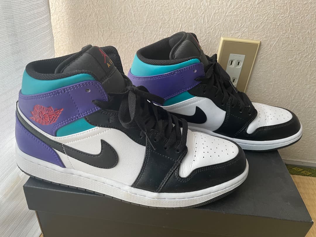 シューズ(男性用) Nike Air Jordan 1 MID 28.5cm