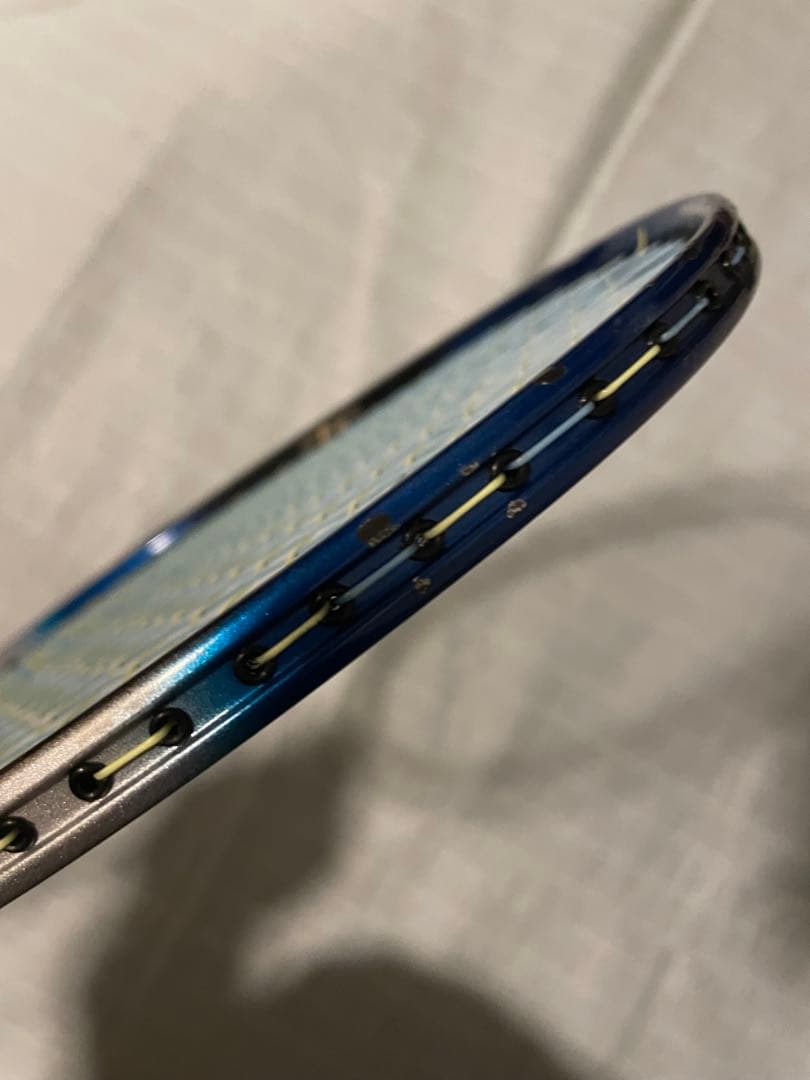 希少　Titanium Mesh 4 バドミントンラケット