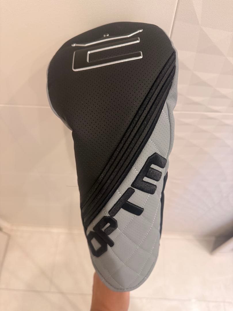 美品 Cobra コブラ OPTM X ドライバー 10.5° SR DR