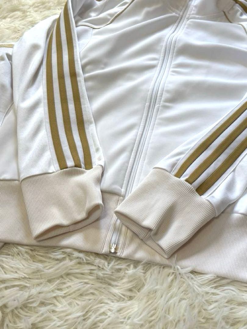 ieks 様^ ^Adidas ジャージ ホワイト×ゴールド 美品