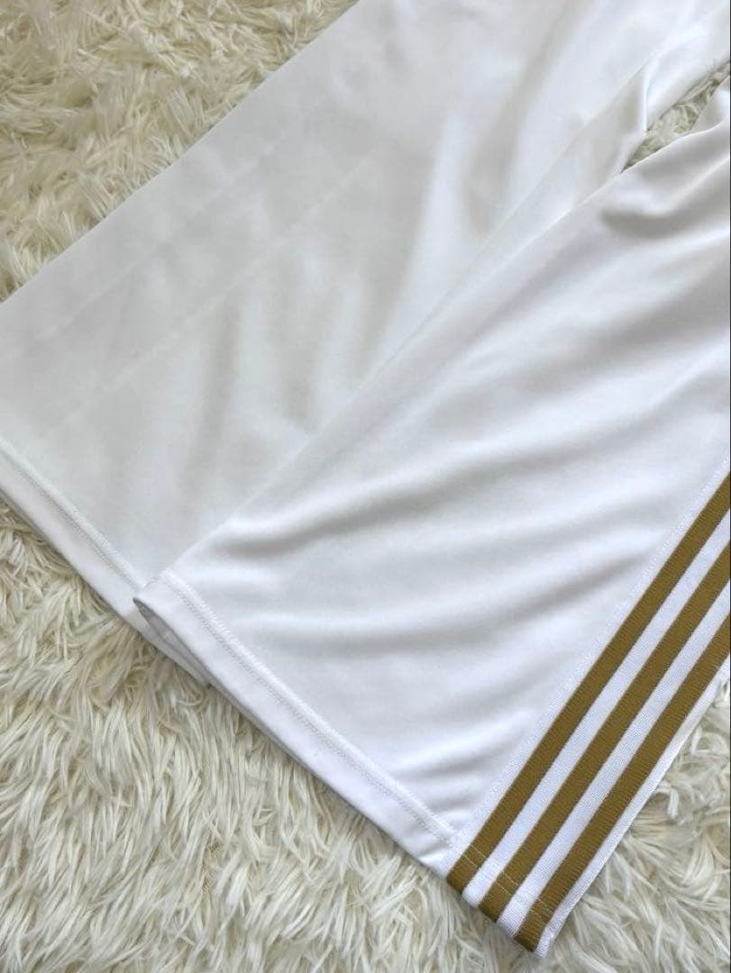 ieks 様^ ^Adidas ジャージ ホワイト×ゴールド 美品