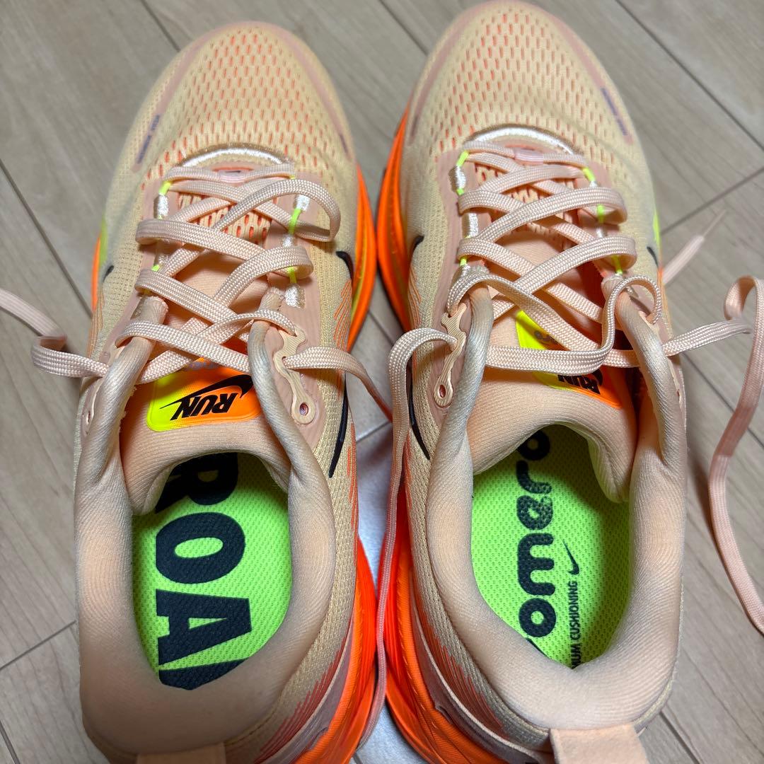 Nike ランニングシューズ zoom ボメロ18 26.5
