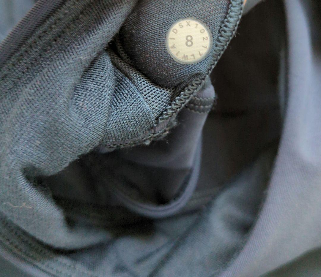ルルレモン　lululemon　ヨガトップス　タンクトップ　サイズ8　ネイビー