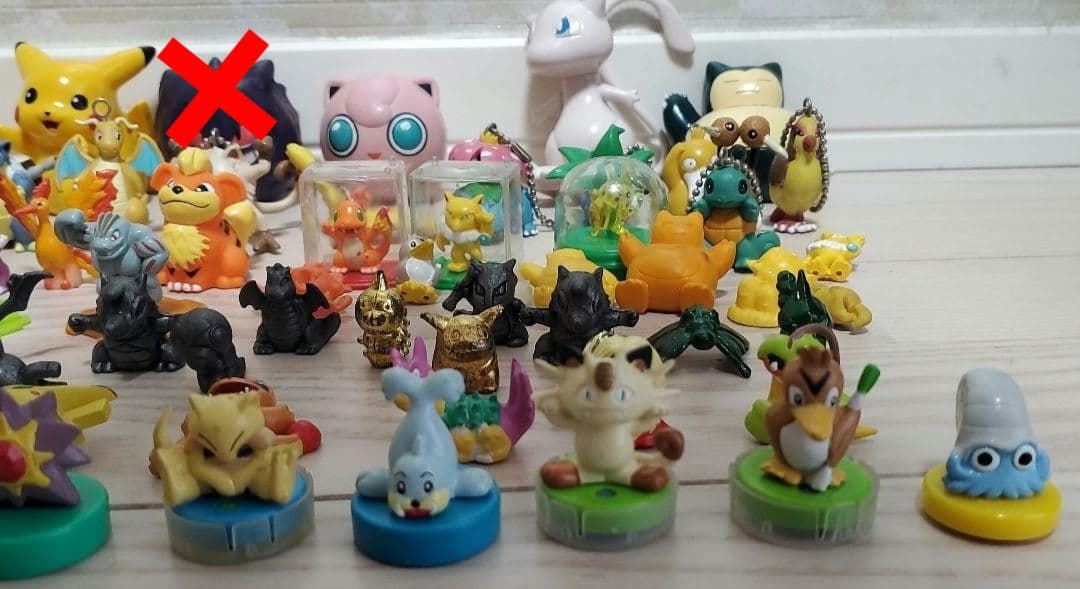 【まとめ売り】ポケモン105体　キーホルダー　スタンプ　ソフビ　メタル