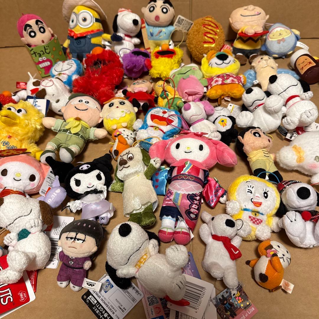 ディズニー　サンリオなど　キャラクター　マスコット　ぬいぐるみ　まとめ売り