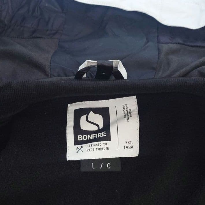 【未使用/新品】BONFIRE スノーボードウェア L/G グレー