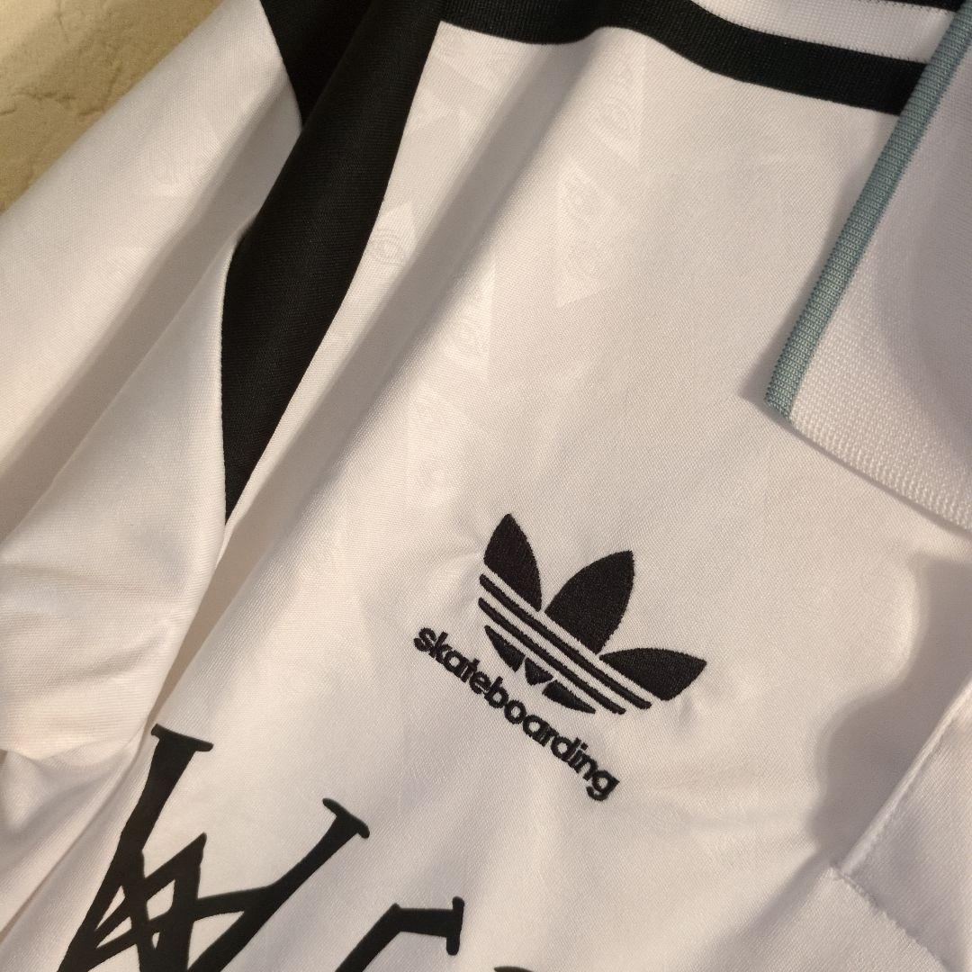 美品　adidas x welcome skateboards ゲームシャツ