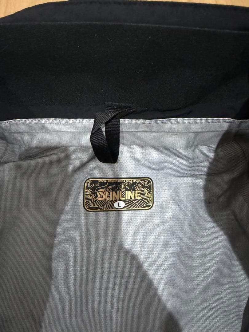 SUNLINE DIAPLEXフィッシングスーツ黒金 L 上下セット 防寒磯釣り
