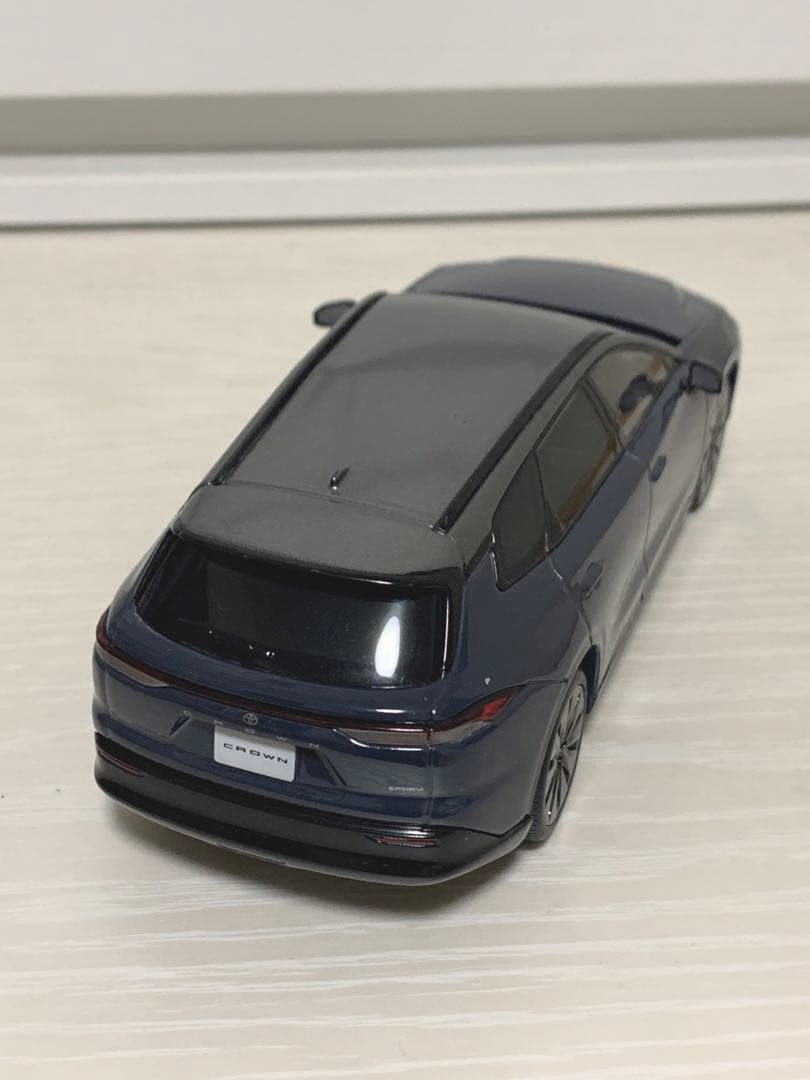 クラウンエステート PHEV カラーサンプル