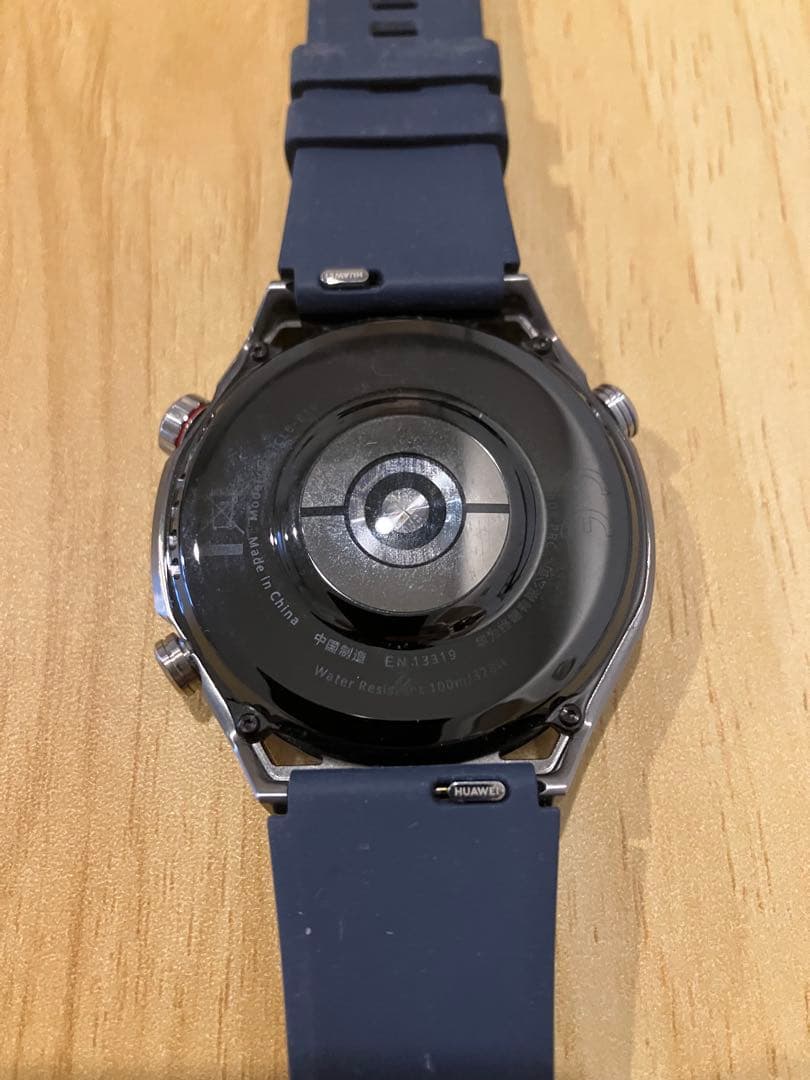 HUAWEI WATCH Ultimate GPSナビ付きゴルフウォッチ