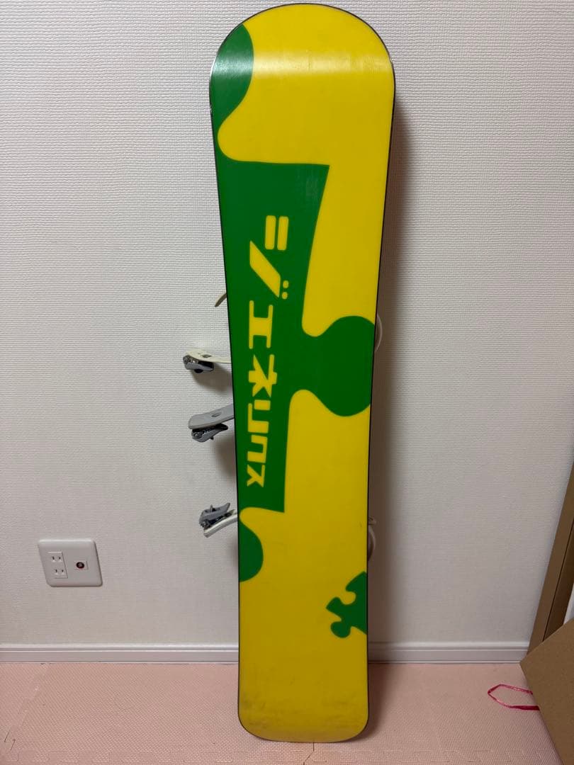 ジェネリクス　Burton キッズ用 スノボード 3点セット　128cm