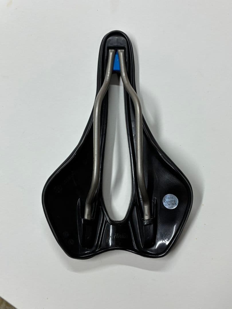 SELLE ITALIA SLR BOOST MAX 155mmサドル ブラック