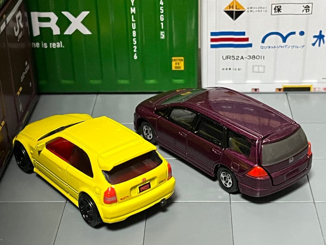 カラーサンプル ヤリス ホットウィール シビック 180SX ダットサン トミカ
