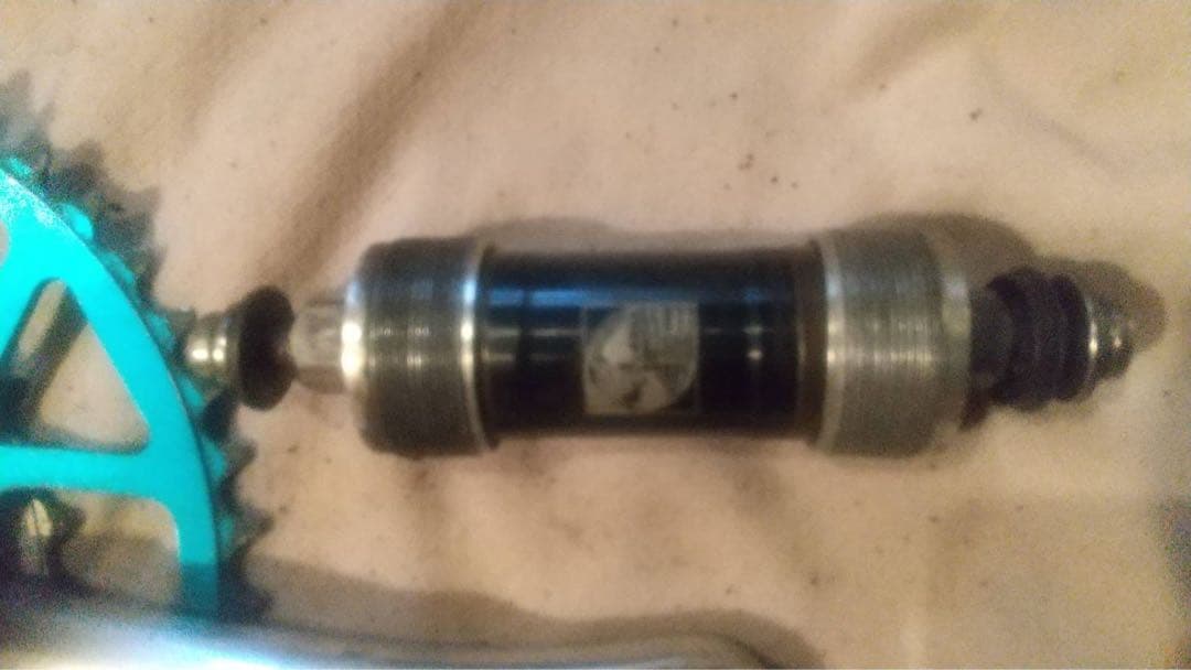 SHIMANO XT/クランクSET FC-M737