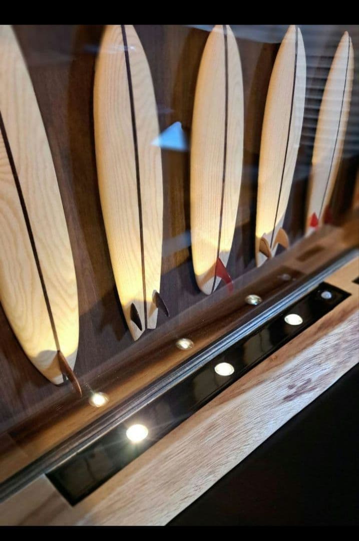miniature wood surfboard インテリア