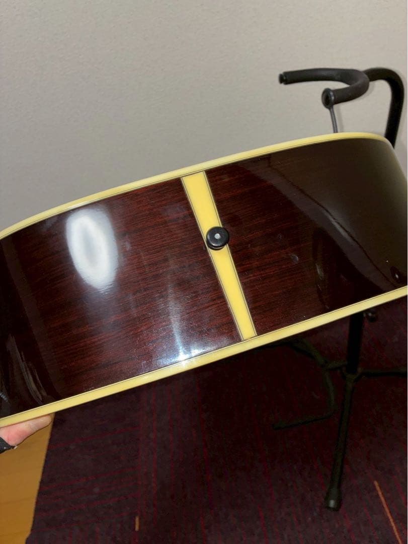 Morris W-50アコースティックギター