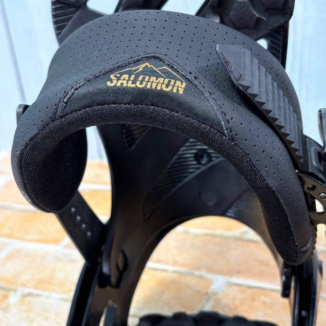 美品 SALOMON RYTHEM サイズM バインディング スノーボード