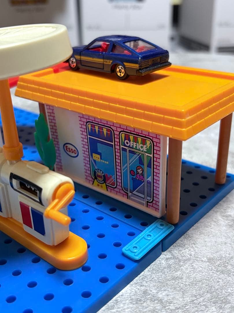 トミカのまち ガソリンスタンド 日本製 ESSO