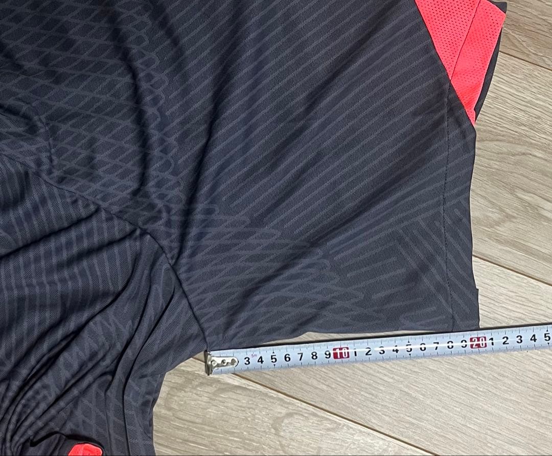 NIKE リヴァプール　リバプール　トレーニングショートパンツ　ショーツ