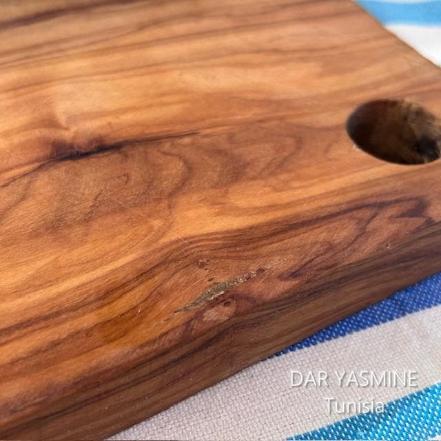 オリーブの木　カッティングボード　一つの記憶を残す　約20cm