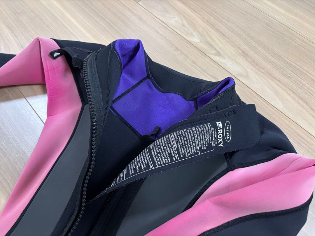 ★美品★お洒落　ロキシー　フルスーツ　ウエットスーツ　サーフィン　可愛い