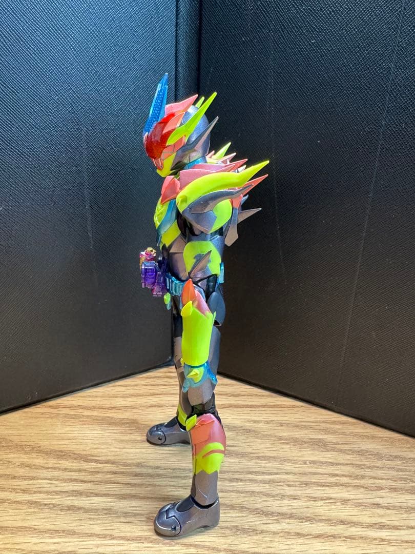 【フィギュアーツ】仮面ライダーリバイス/仮面ライダーデモンズ